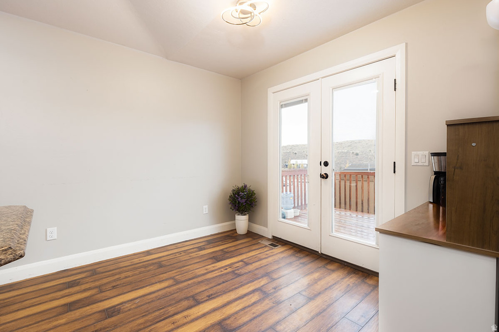 2101 E RAVINE RD Enoch, UT 84721