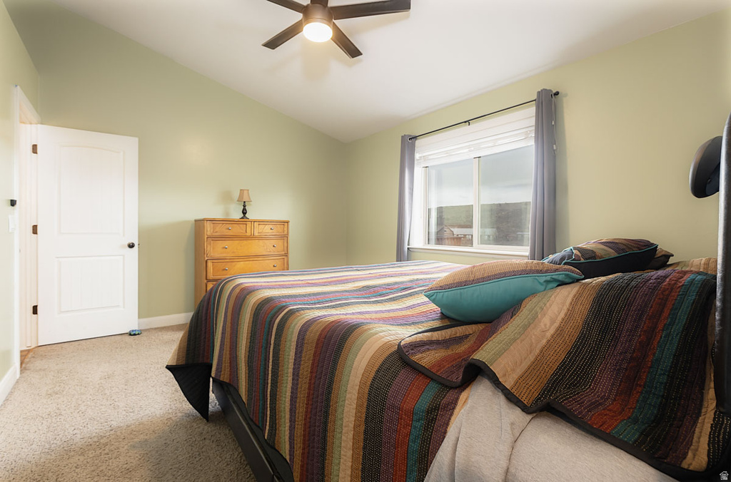 2101 E RAVINE RD Enoch, UT 84721