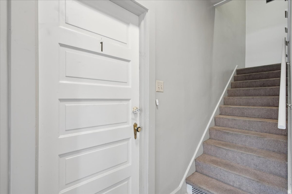 516 E 2ND AVE Salt Lake City, UT 84103