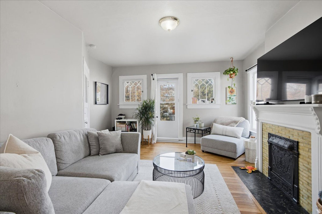 516 E 2ND AVE Salt Lake City, UT 84103