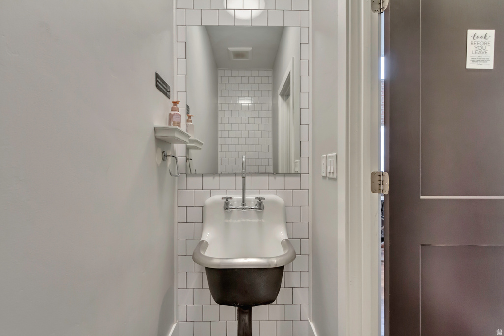 11411 S HOLLY SPRINGS DR South Jordan, UT 84009