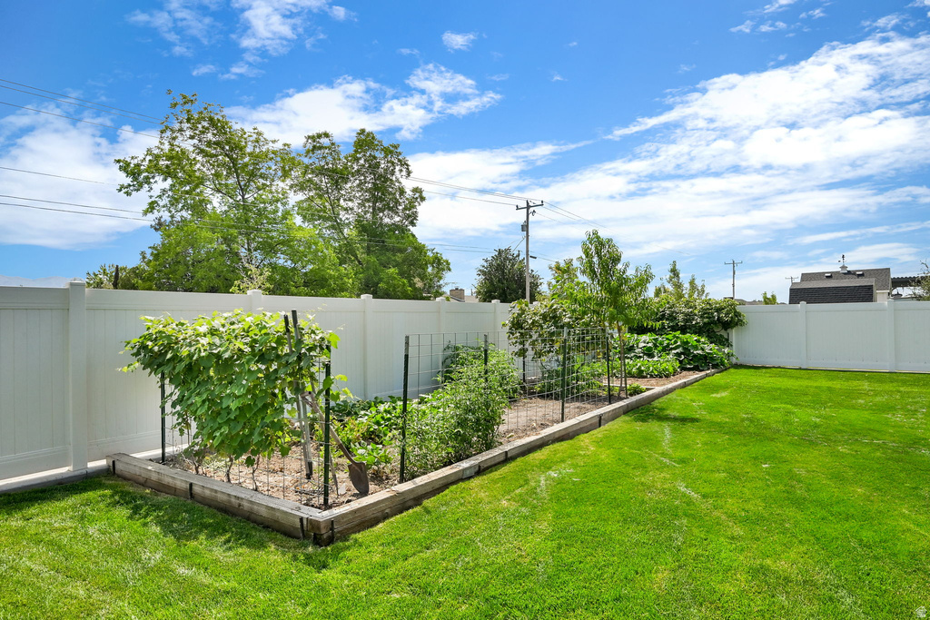 731 S 3050 W Syracuse, UT 84075