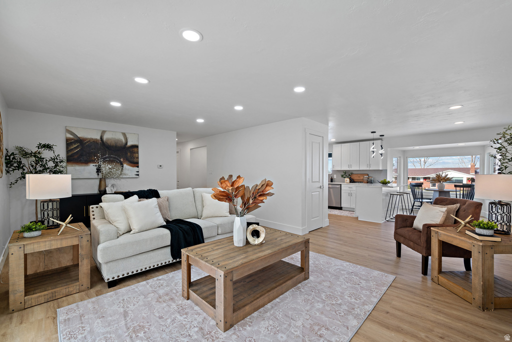 1973 S DAVIS BLVD Bountiful, UT 84010