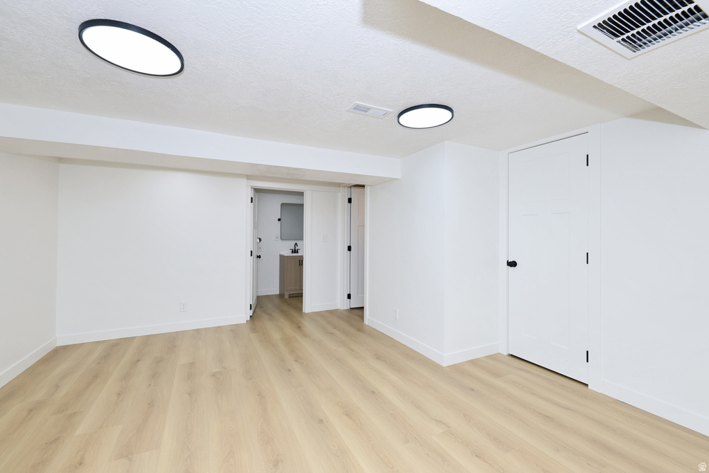 257 W CORNELL DR Midvale, UT 84047