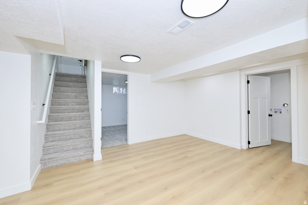 257 W CORNELL DR Midvale, UT 84047