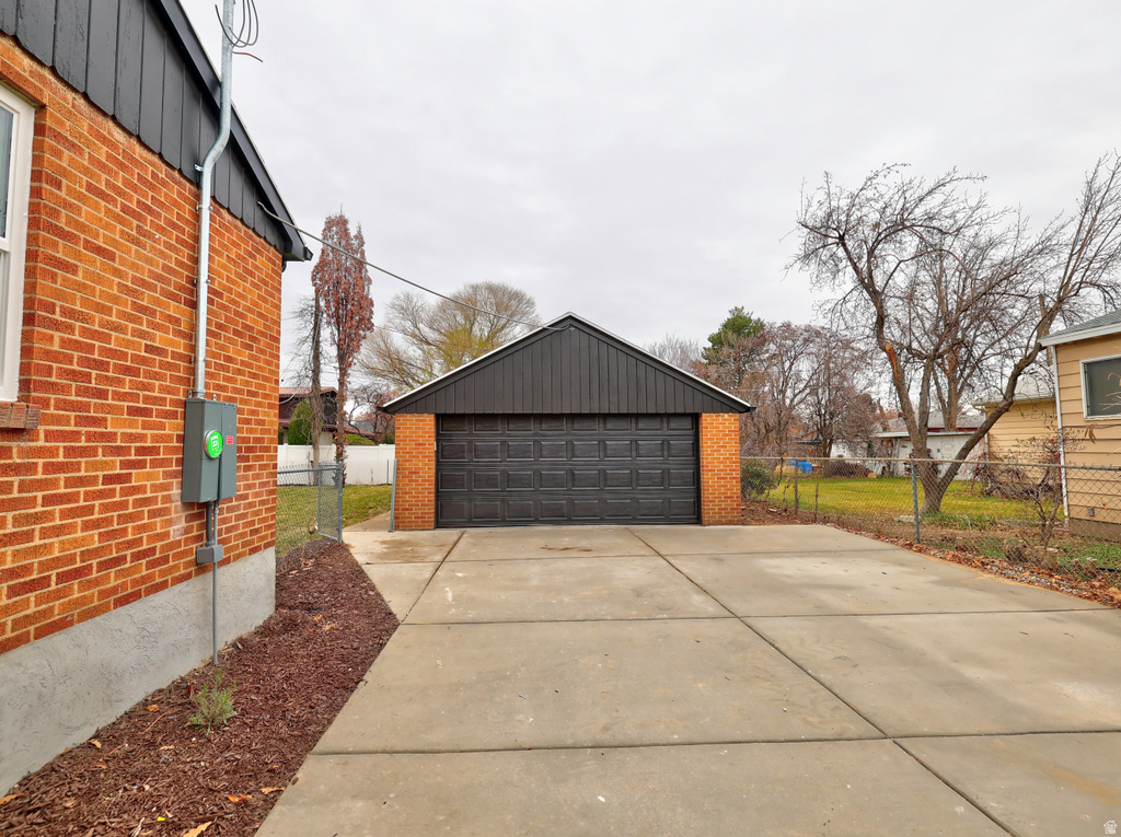 257 W CORNELL DR Midvale, UT 84047