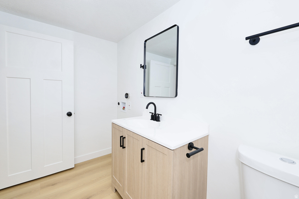 257 W CORNELL DR Midvale, UT 84047