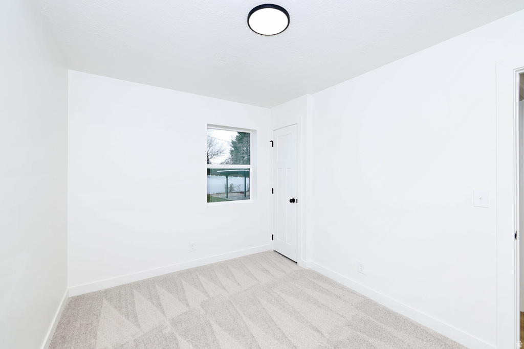 257 W CORNELL DR Midvale, UT 84047