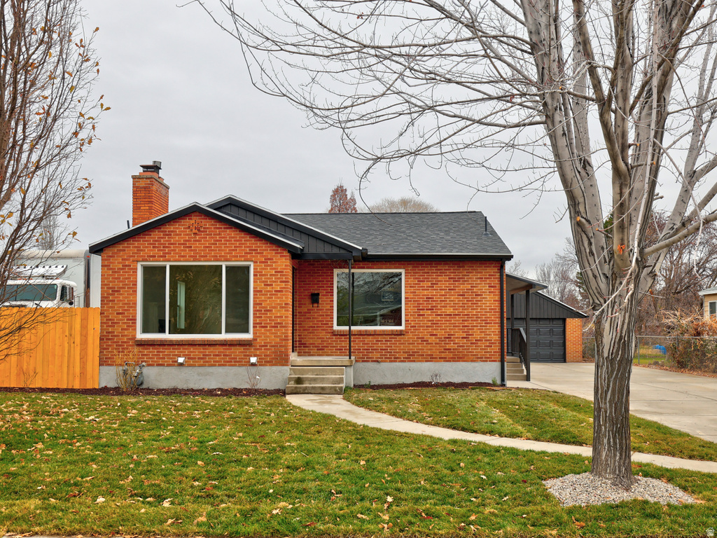 257 W CORNELL DR Midvale, UT 84047