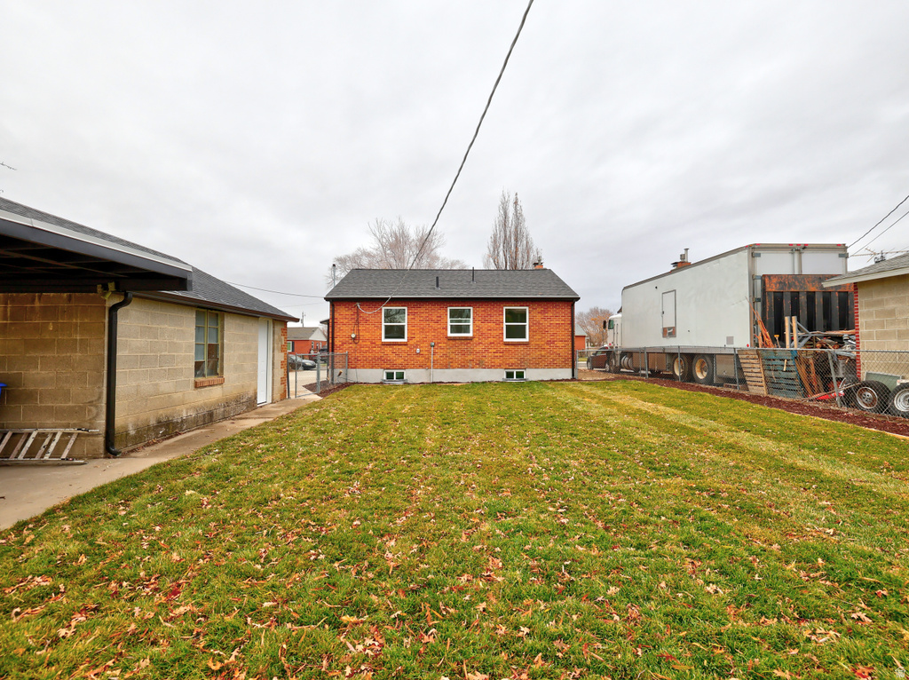 257 W CORNELL DR Midvale, UT 84047