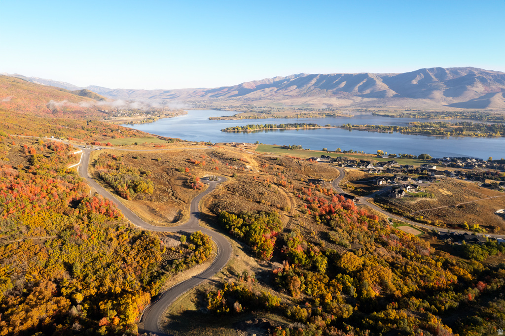 5977 E LEGACY MOUNTAIN DR Huntsville, UT 84317