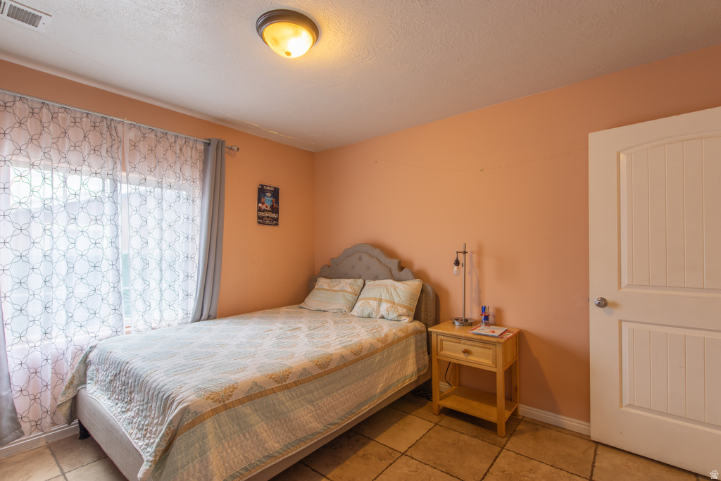 2540 S CHESTERFIELD ST West Valley City, UT 84119