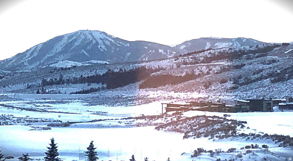 6423 GOLDEN BEAR LOOP Snyderville, UT 84098