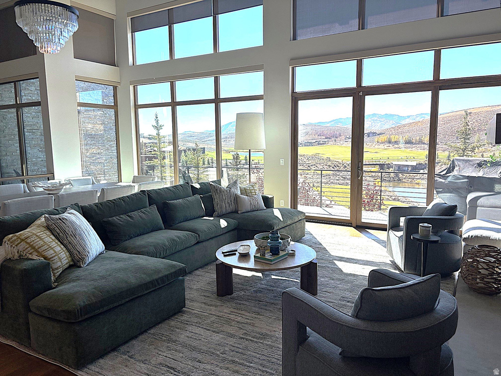 6423 GOLDEN BEAR LOOP Snyderville, UT 84098