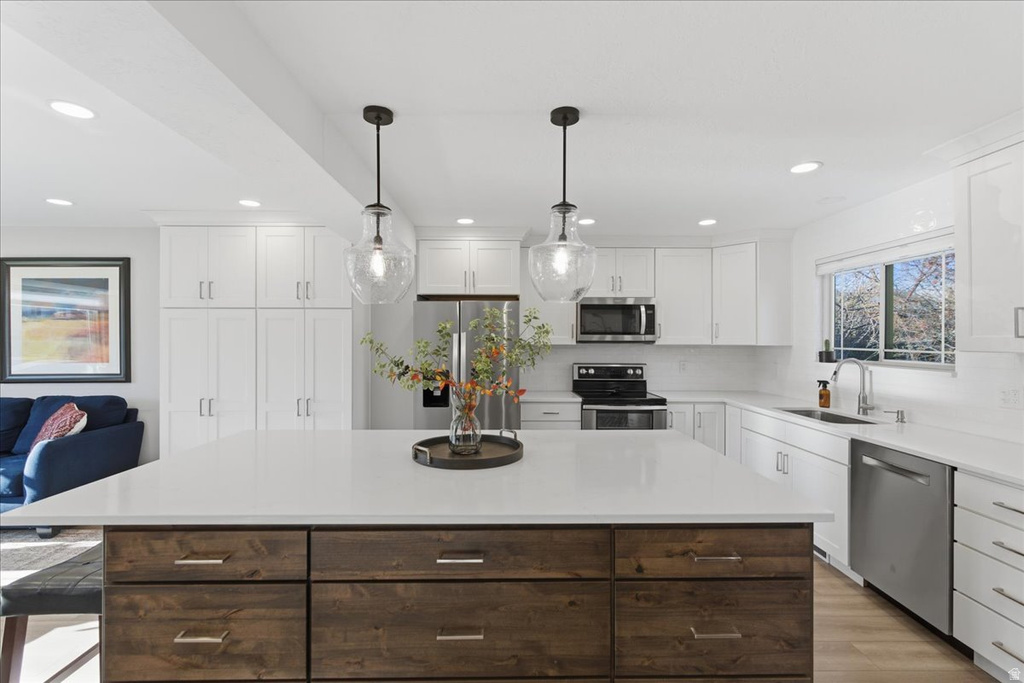 1481 E NOELLE RD Sandy, UT 84092