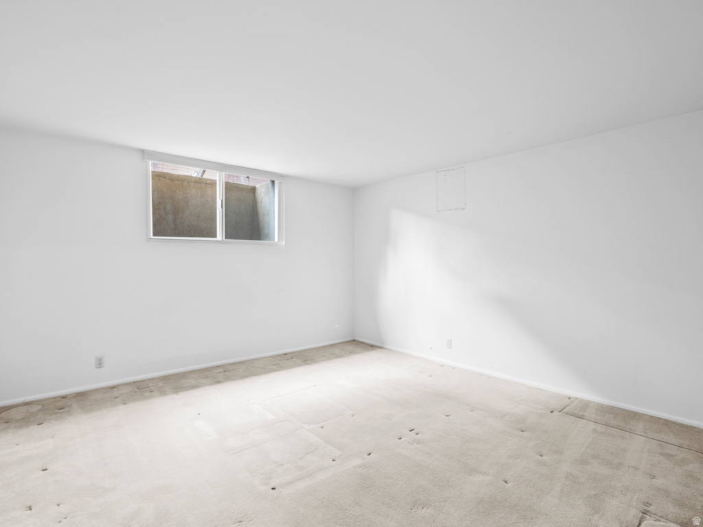 828 E EDGEHILL RD Salt Lake City, UT 84103