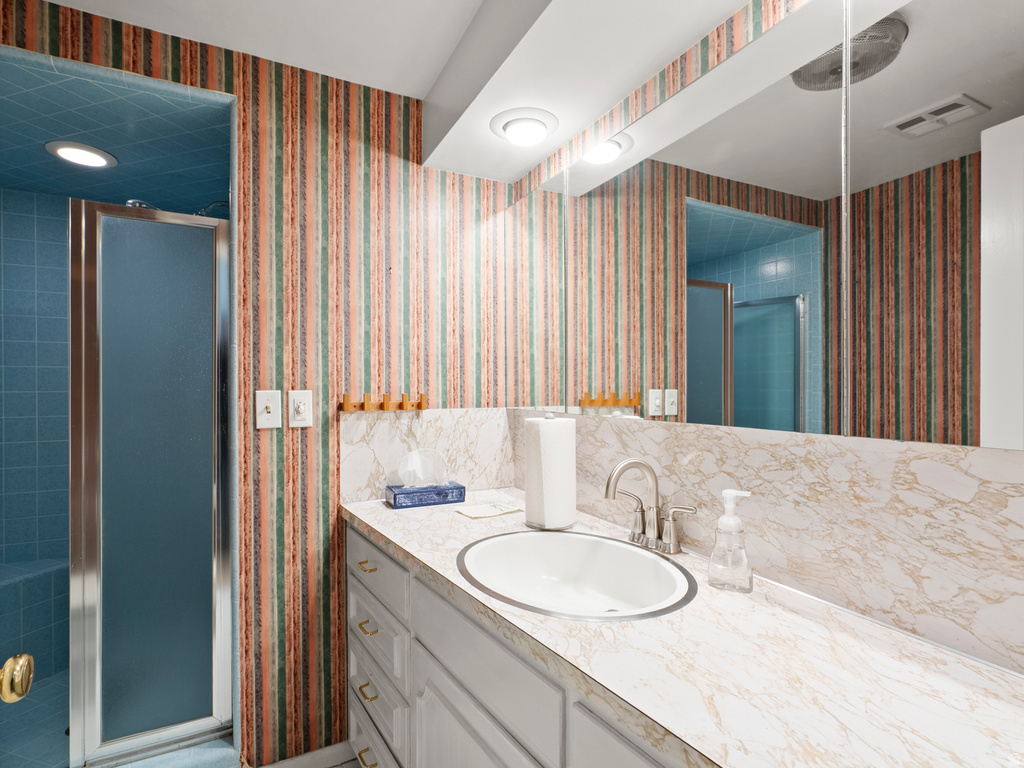 828 E EDGEHILL RD Salt Lake City, UT 84103