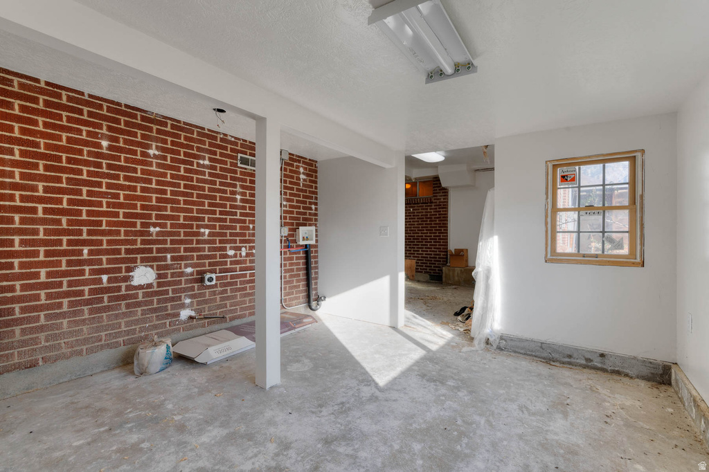 2260 E HAUN AVE Holladay, UT 84121