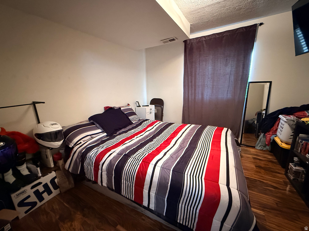 3298 W 2300 N Clinton, UT 84015