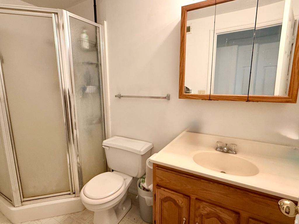 3298 W 2300 N Clinton, UT 84015