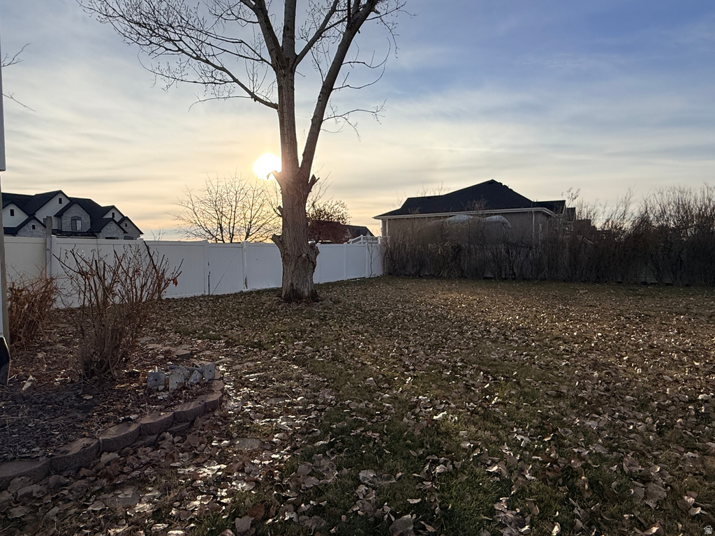 3298 W 2300 N Clinton, UT 84015