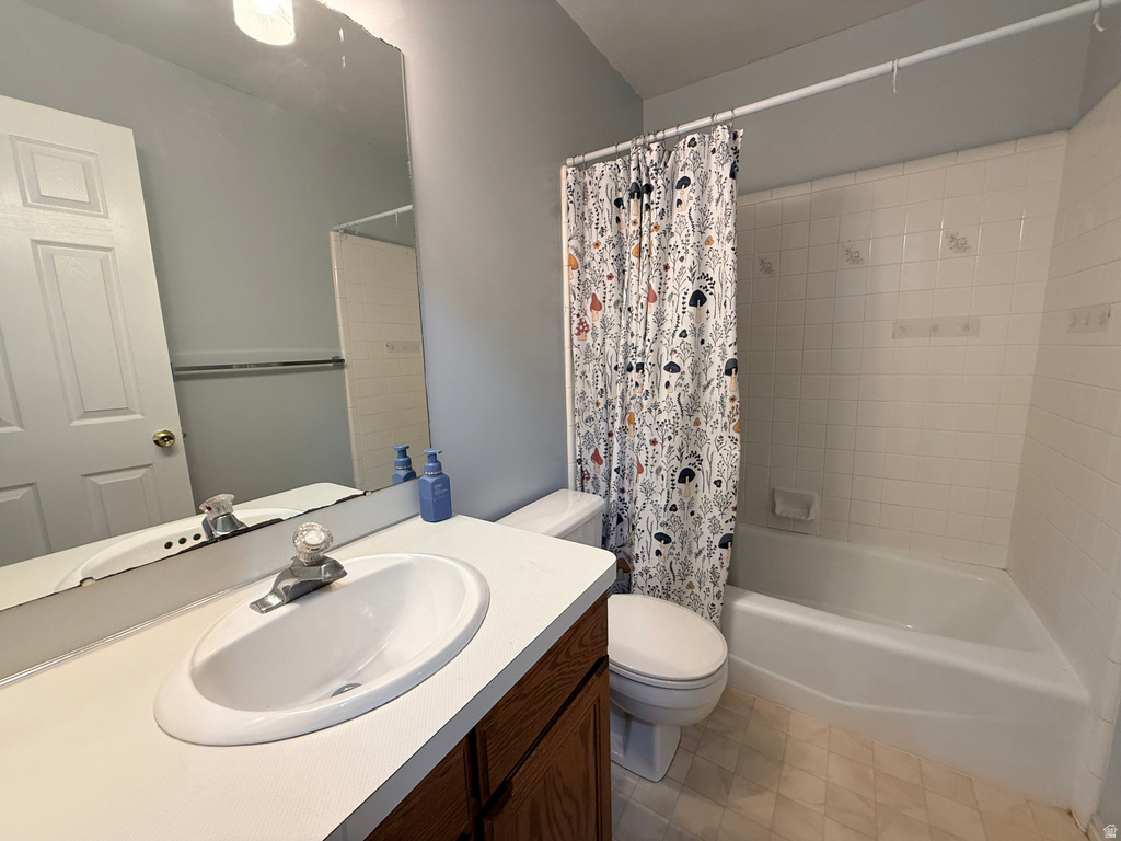 3298 W 2300 N Clinton, UT 84015