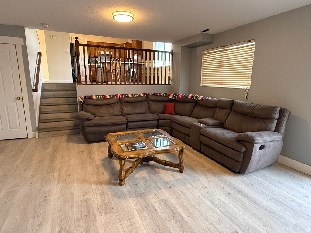 3298 W 2300 N Clinton, UT 84015