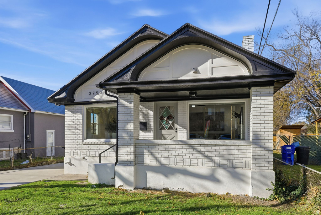 2754 S 300 E South Salt Lake, UT 84115