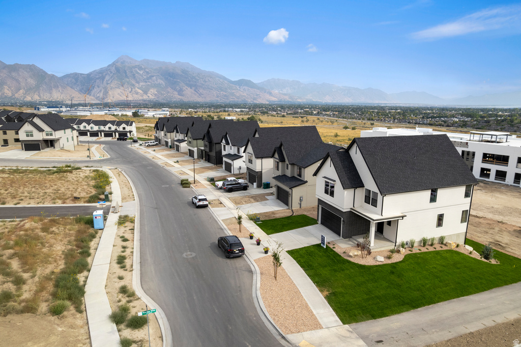 228 W GLENBRITTLE DR #205 Lehi, UT 84043