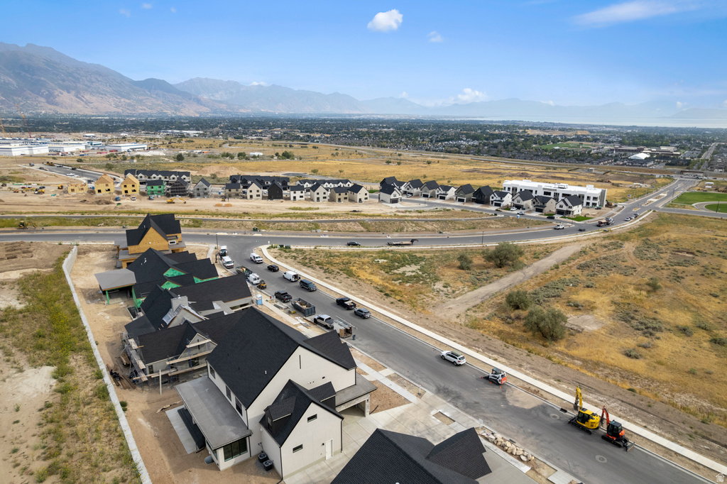 228 W GLENBRITTLE DR #205 Lehi, UT 84043