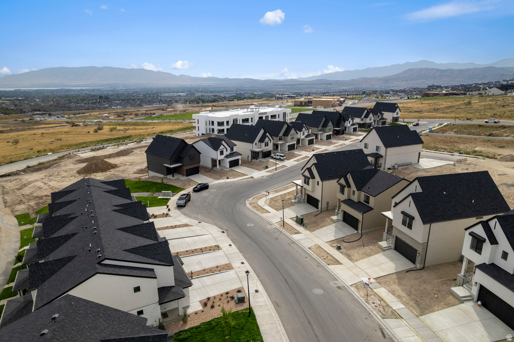 228 W GLENBRITTLE DR #205 Lehi, UT 84043