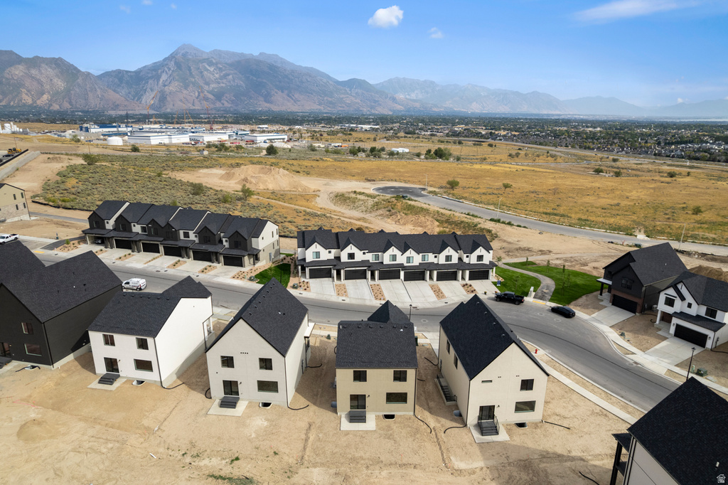 228 W GLENBRITTLE DR #205 Lehi, UT 84043