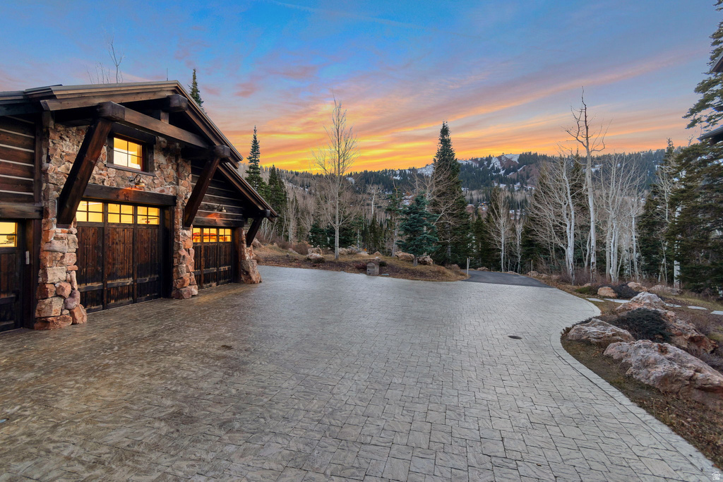 107 WHITE PINE RD Park City, UT 84060