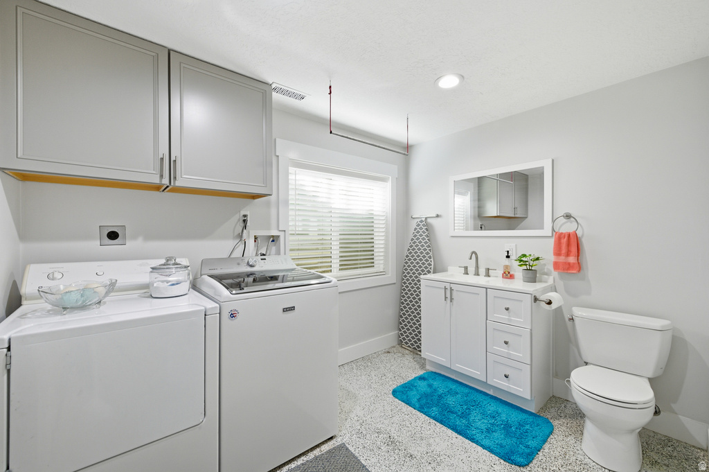 1143 W 1640 N Clinton, UT 84015