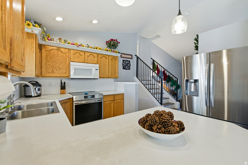 1143 W 1640 N Clinton, UT 84015