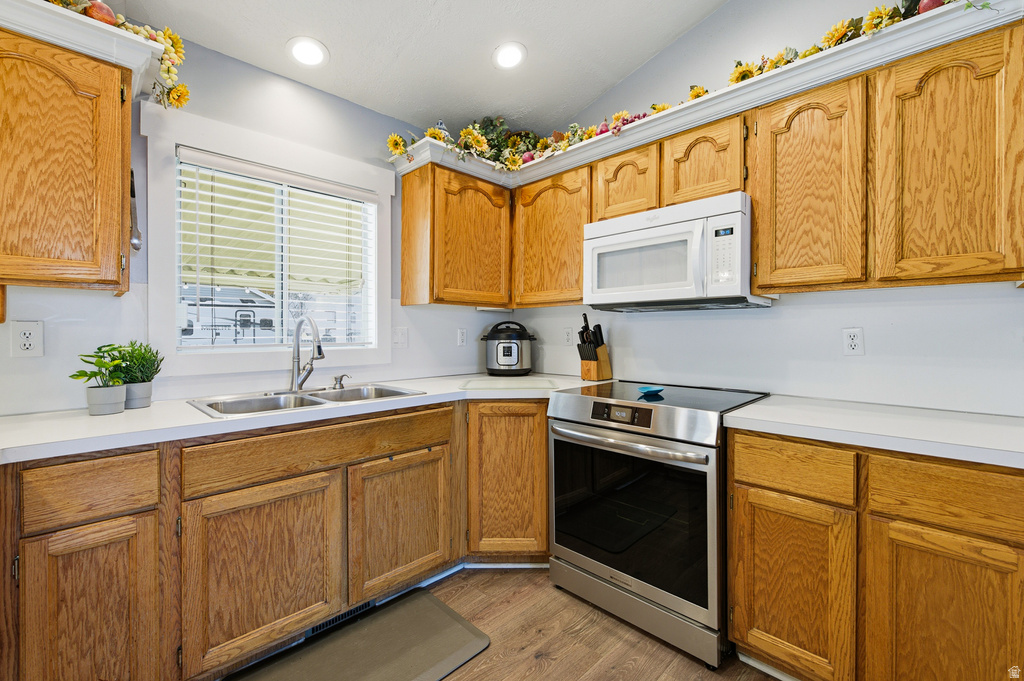 1143 W 1640 N Clinton, UT 84015