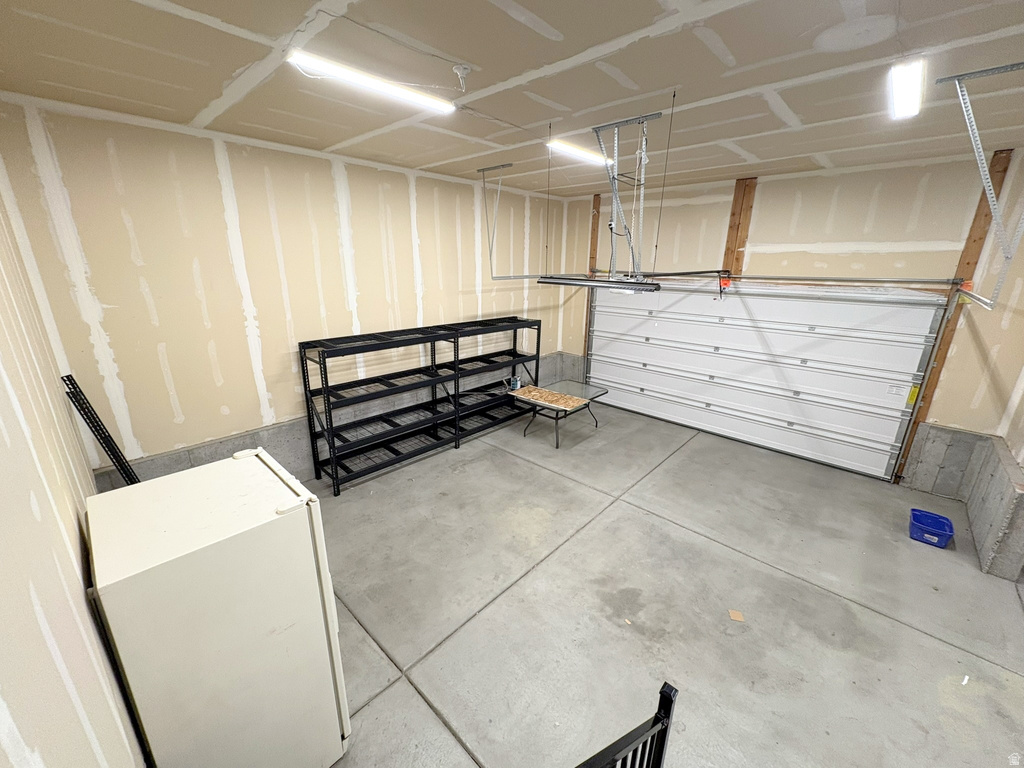 8626 N LAKESHORE DR Lake Point, UT 84074