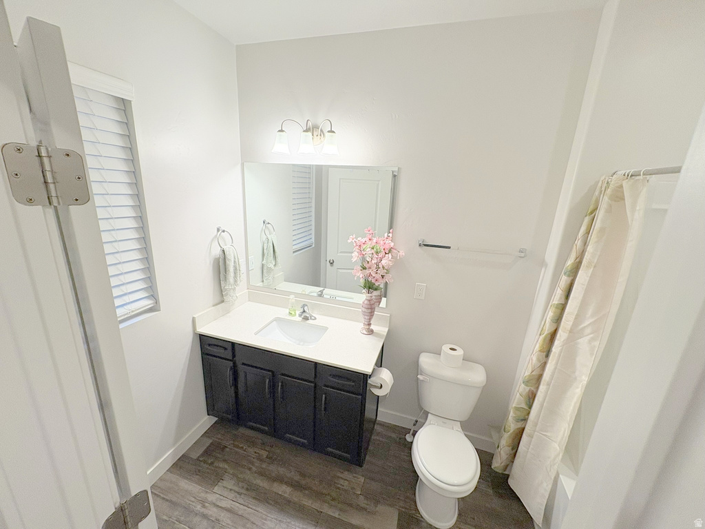 8626 N LAKESHORE DR Lake Point, UT 84074