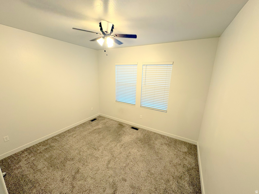 8626 N LAKESHORE DR Lake Point, UT 84074