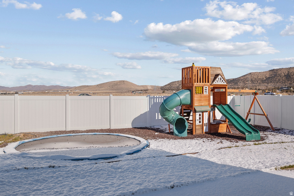 2255 E EMERALD AVE Eagle Mountain, UT 84005