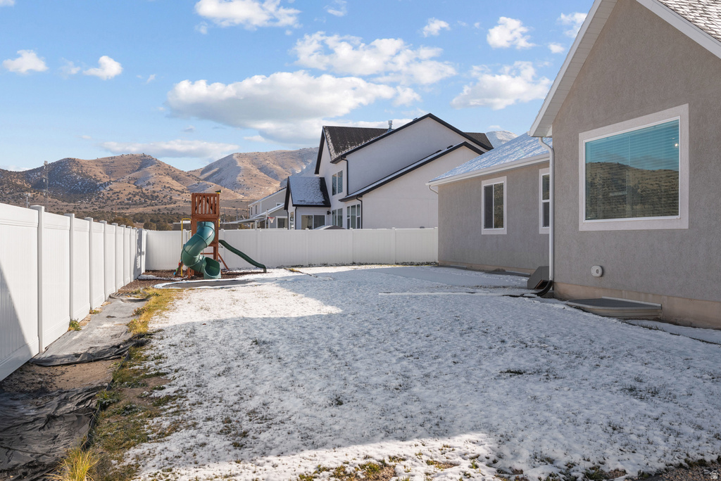 2255 E EMERALD AVE Eagle Mountain, UT 84005