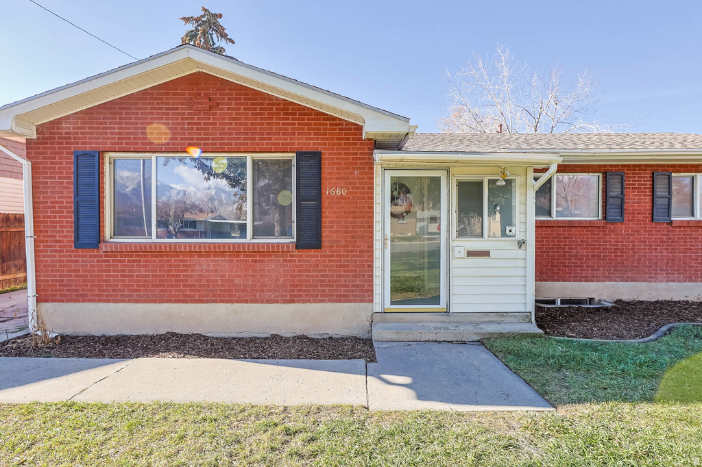 1680 S 50 E Orem, UT 84058
