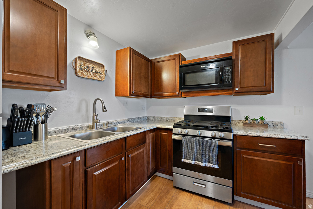 169 W 690 N Santaquin, UT 84655