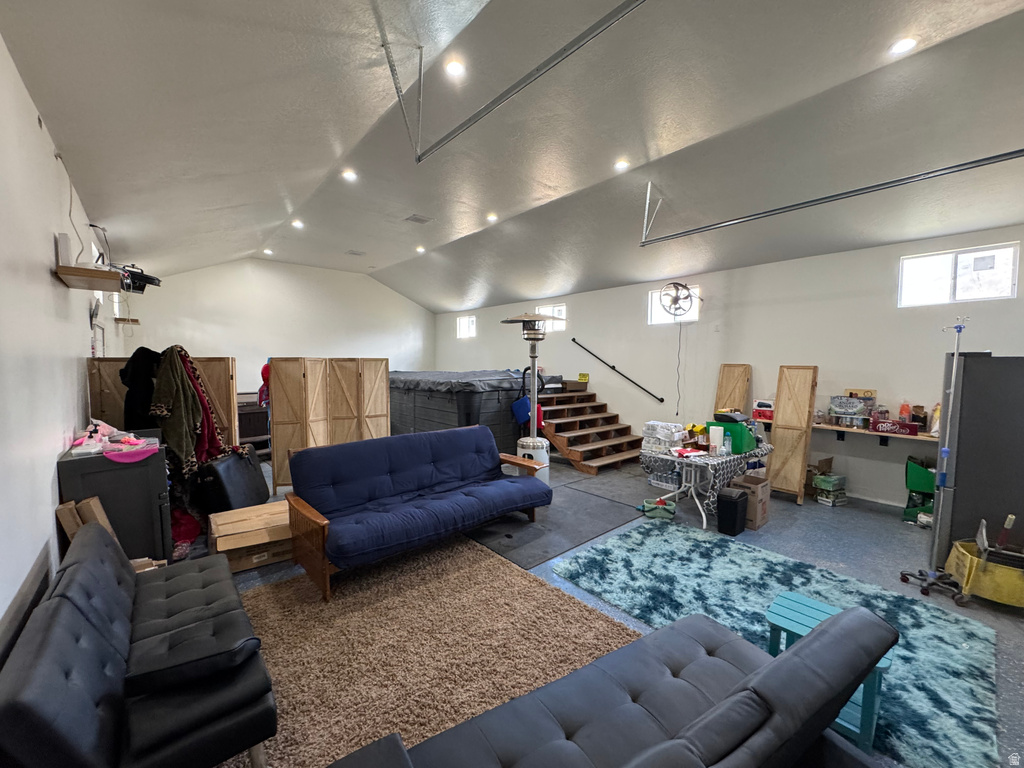 169 W 690 N Santaquin, UT 84655