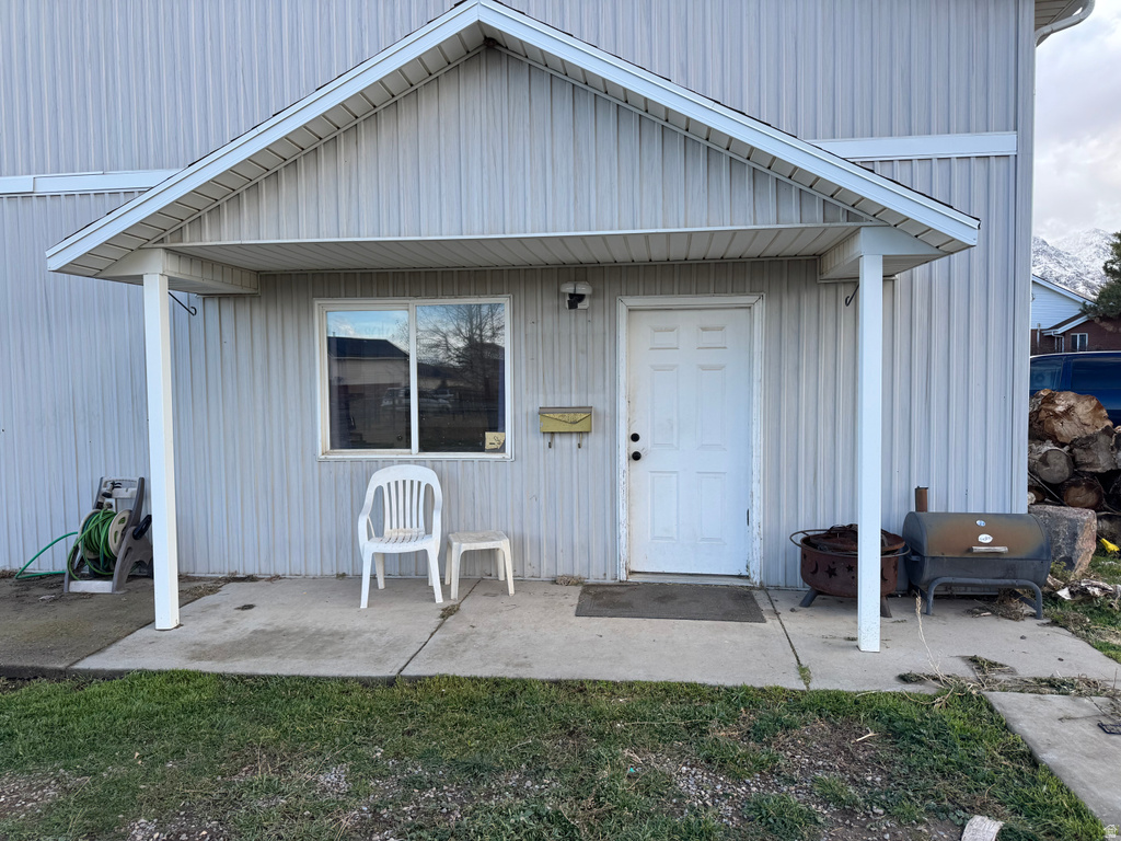 169 W 690 N Santaquin, UT 84655