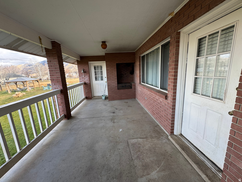 169 W 690 N Santaquin, UT 84655