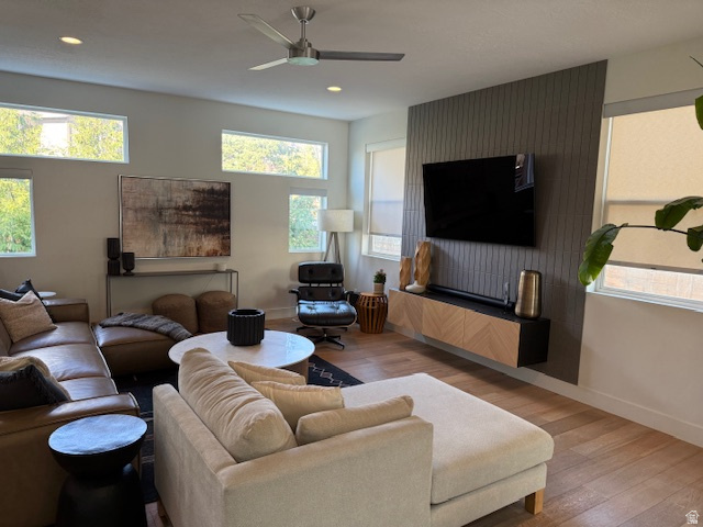 3075 E CREEK RD Cottonwood Heights, UT 84093