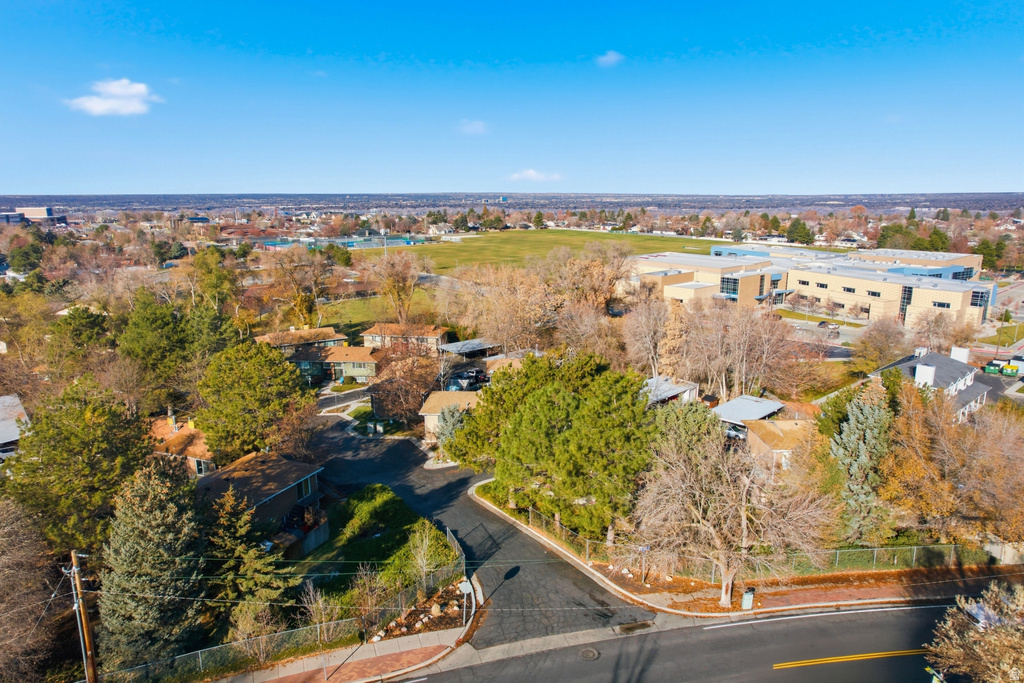 2569 E CANTERBURY LN Cottonwood Heights, UT 84121