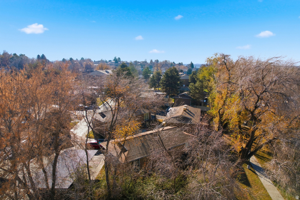 2569 E CANTERBURY LN Cottonwood Heights, UT 84121