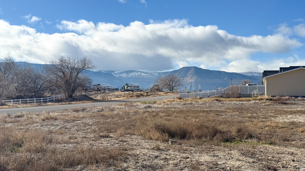 625 N 200 E Ferron, UT 84523